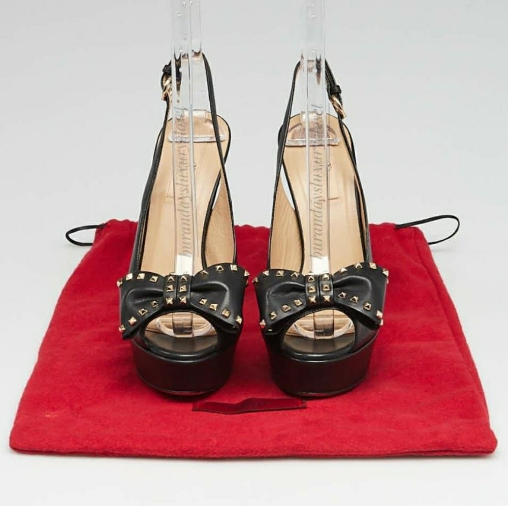 "SOLD"Authentic Valentino Shoes